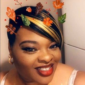 Meet your Posher, Tonye